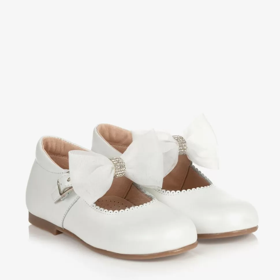 Childrens Classics Girls White Leather Shoes^ Traditional Shoes | Bar Shoes